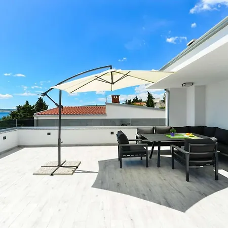 Modern Villa Futura *